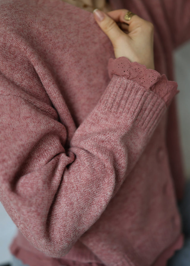Cardigan with broderie anglaise - mauve