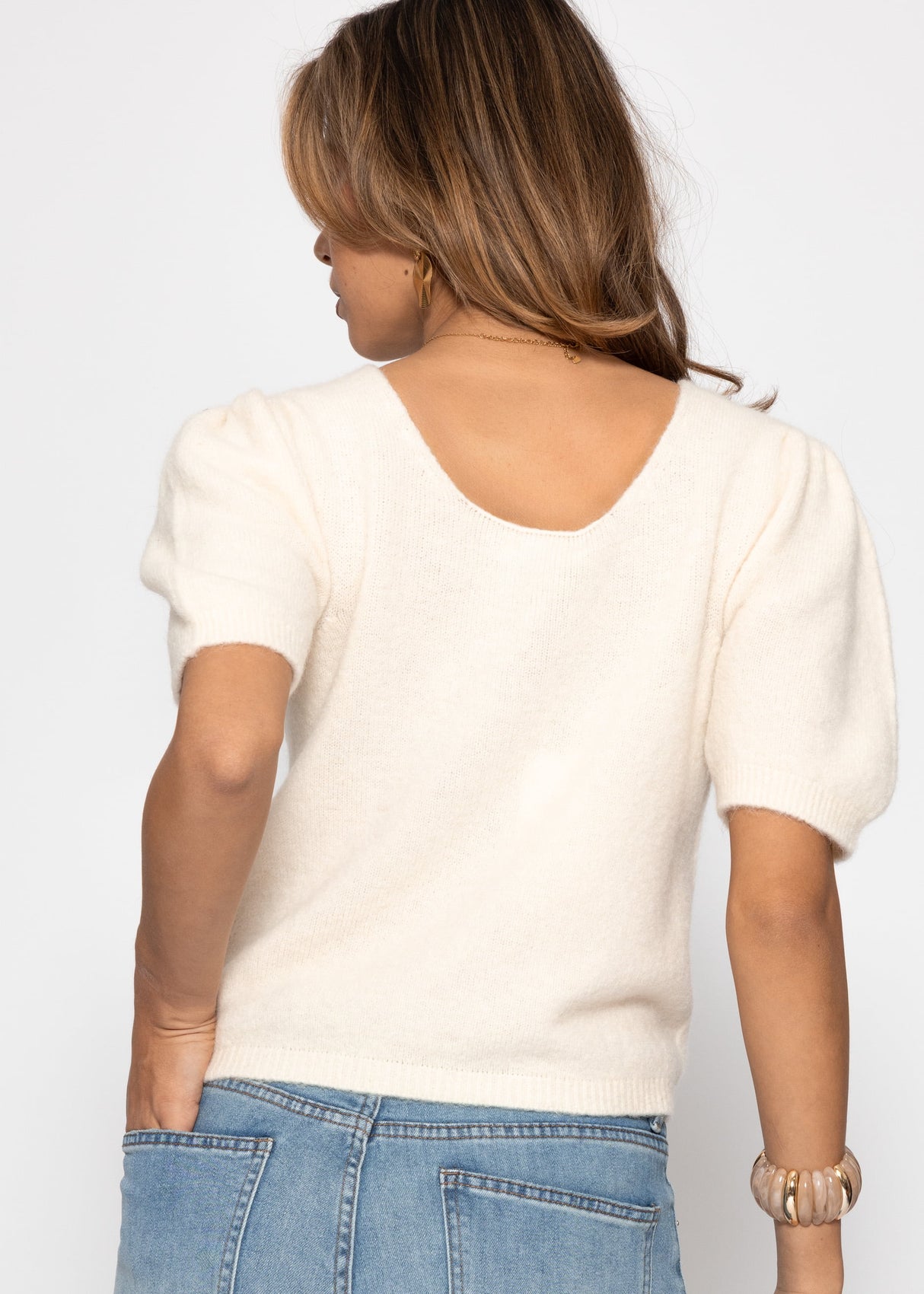 Knitted top with puff sleeves - cream