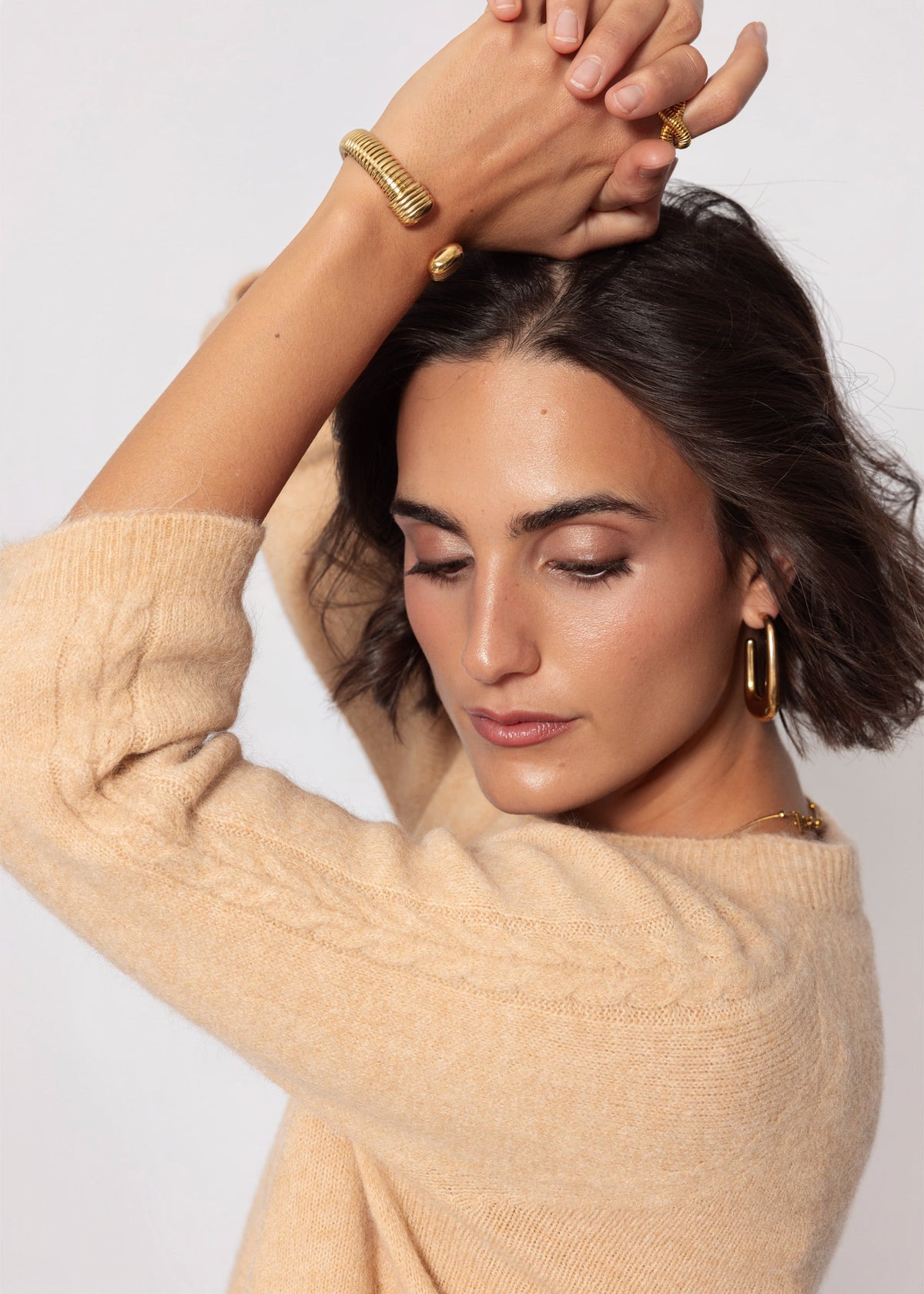 Knitted top with cable knit detail - beige