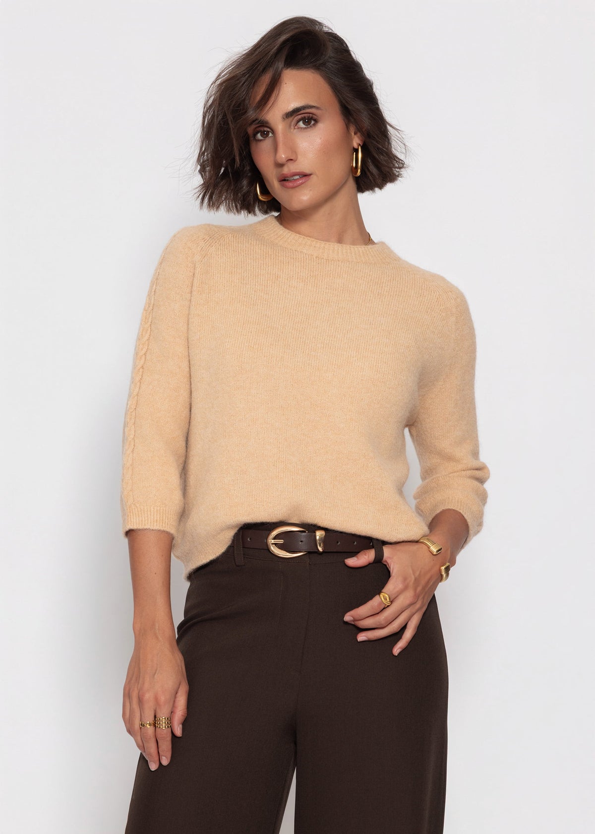 Strickoberteil mit Zopfmuster-Detail - beige