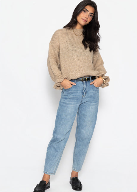 Knit jumper with ruffle sleeves - beige