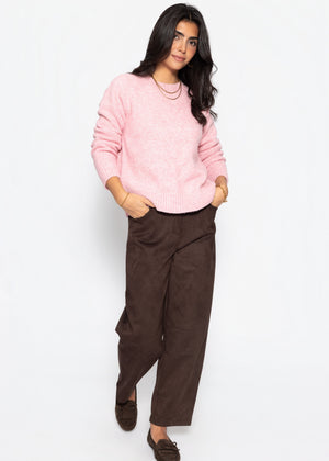 Knitted jumper with cable knit pattern - pink