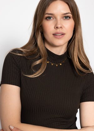 Ribbed T-shirt with stand-up collar - brown