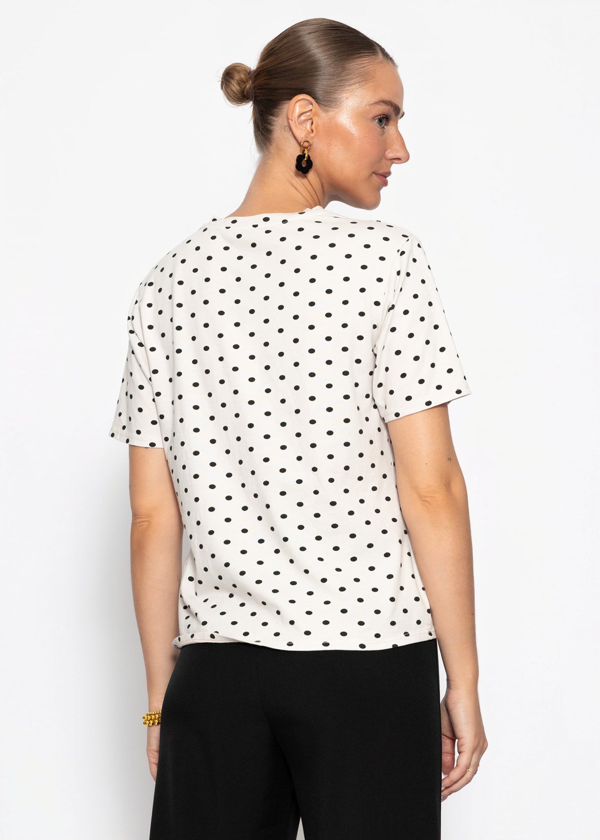 T-Shirt mit Punkte-Print - beige