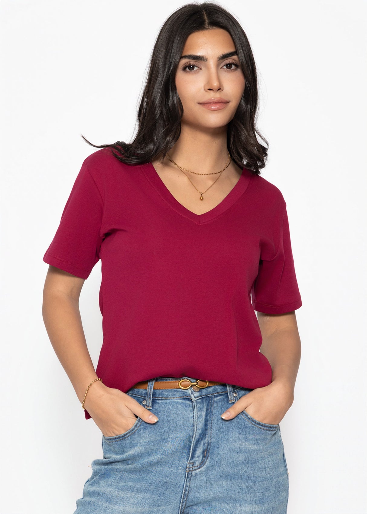 T-Shirt mit V-Ausschnitt - burgundy