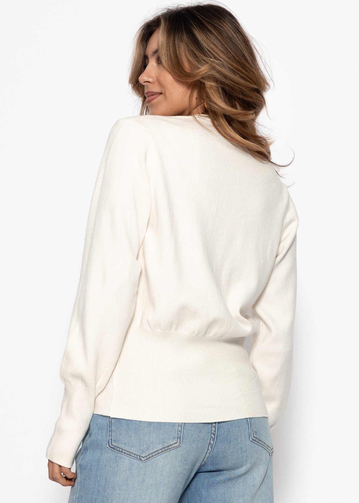 Taillierter Cardigan mit Knopfleiste - offwhite
