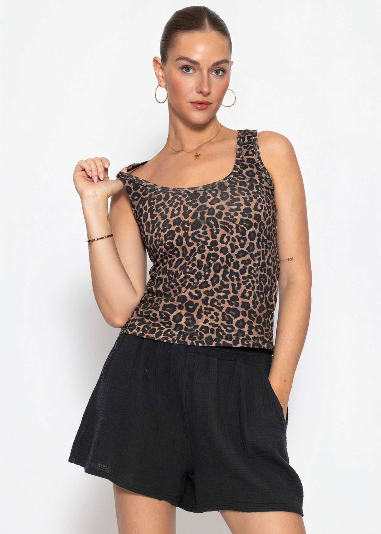 Tank Top mit Leo-Print - braun