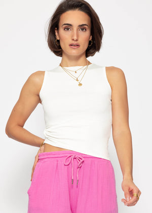 Top with ruffles - off-white