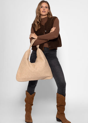 Umhängetasche in Wildlederoptik - beige