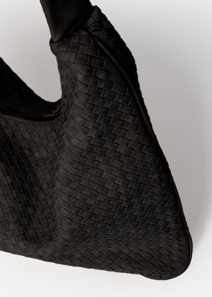 Crossbody bag in suede look - black