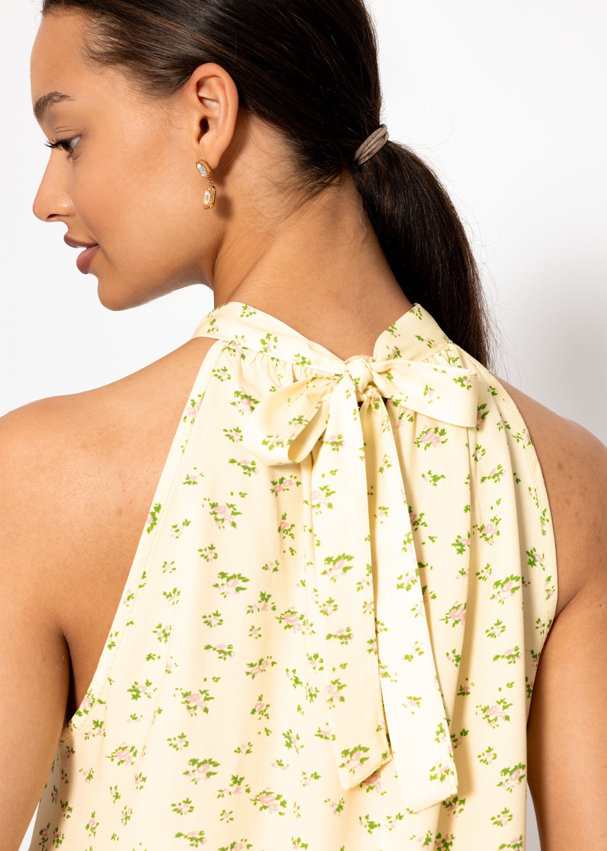 Viskose Top mit floralem Print - buttergelb