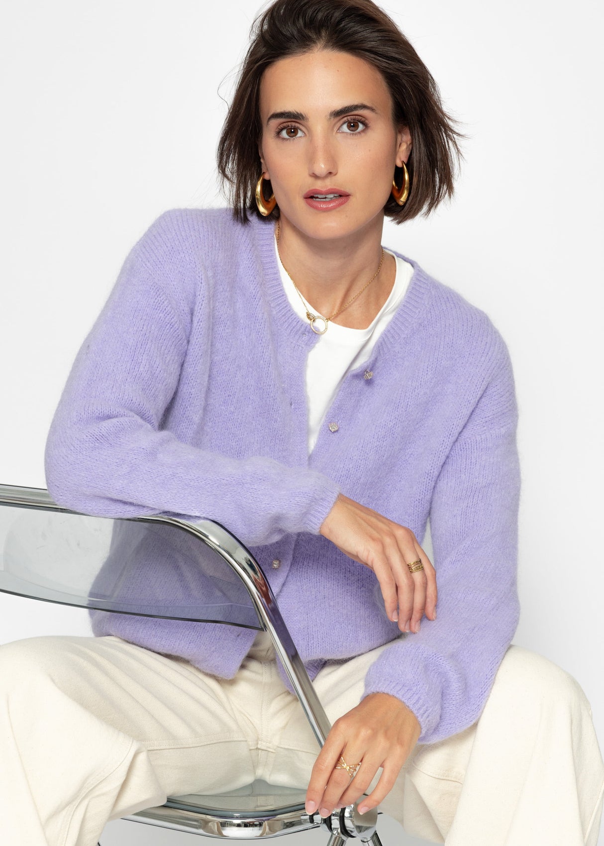 Soft knitted cardigan with decorative buttons - lilac