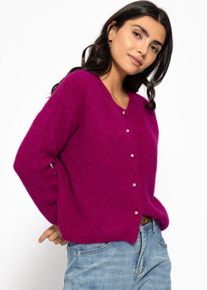 Weicher Strickcardigan mit Zierknöpfen - plum