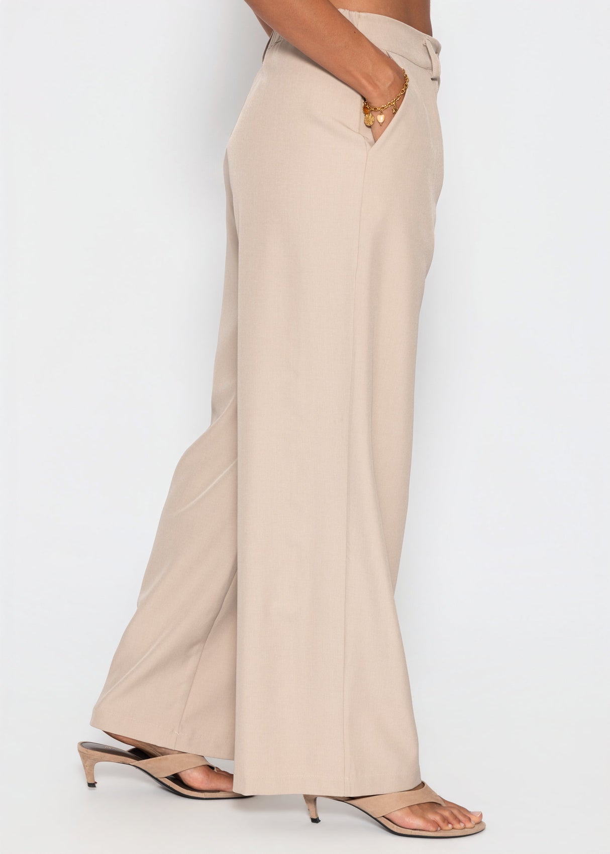 sassyclassy Weite Hose mit Bundfalten - beige
