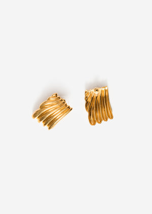 Wavy stud earrings - gold