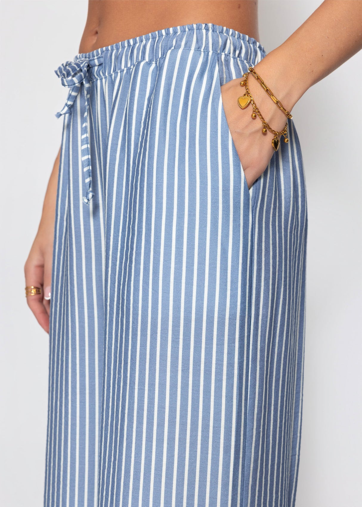 Wide Leg Hose mit Streifen und Bindeband - blau