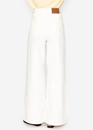 Wide Leg Jeans with a high covenant - OffWhite