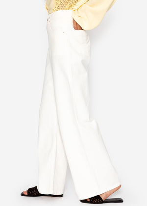 Wide Leg Jeans with a high covenant - OffWhite