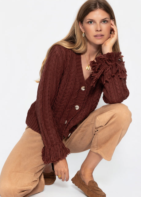 Zopfstrick-Cardigan mit Fransenbündchen - braun