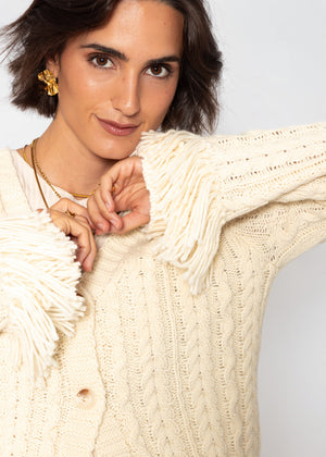 Zopfstrick-Cardigan mit Fransenbündchen - offwhite - SASSYCLASSY