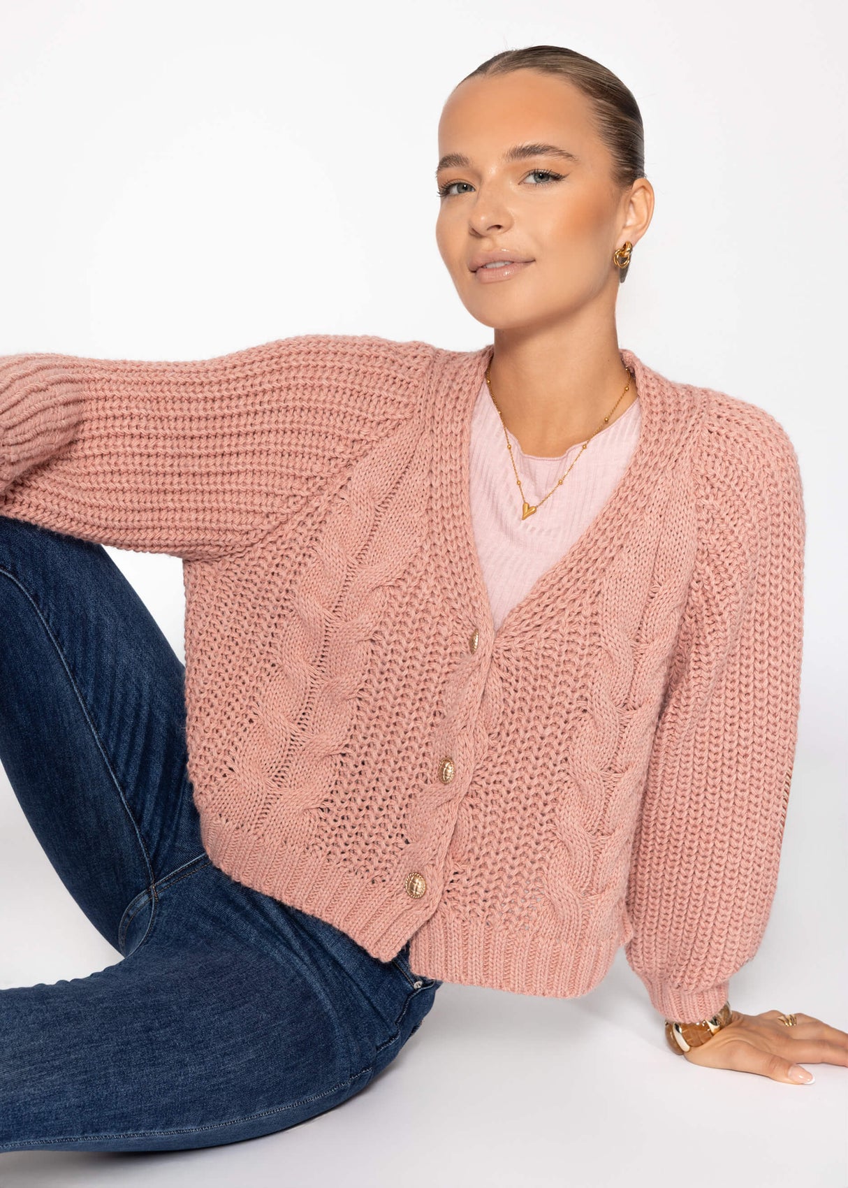 Zopfstrick-Cardigan mit Knopfleiste - rosa