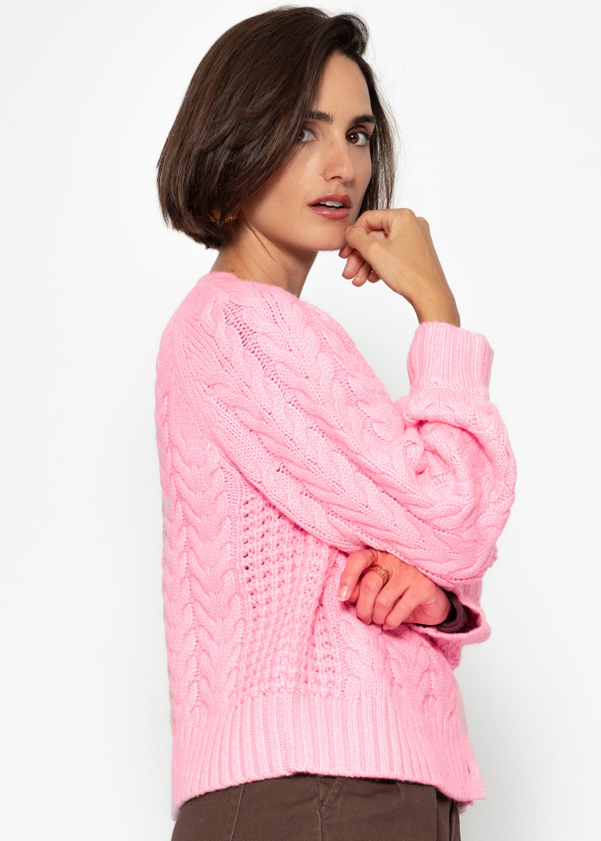 Cable-knit cardigan with round neck - pink