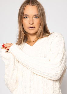 Cable knit sweater with V-neck - off-white