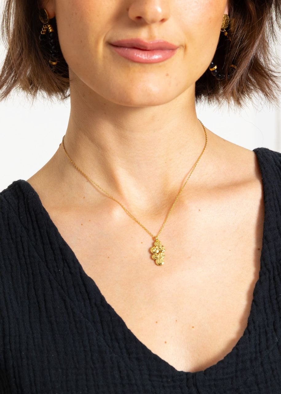 Chain with pendant, gold