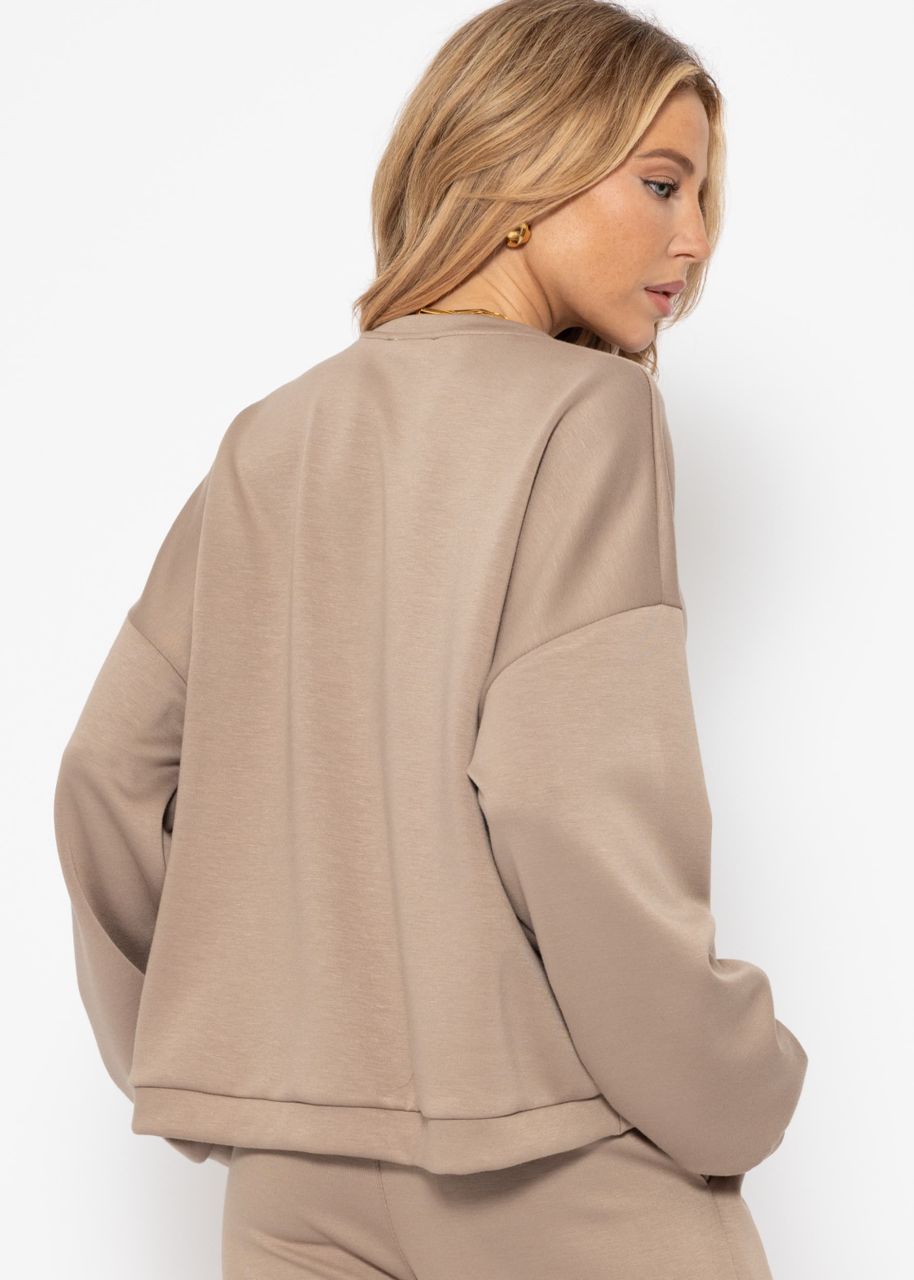 Soft sweatshirt with dividing seams - taupe