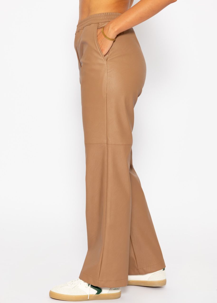 Faux leather trousers - camel