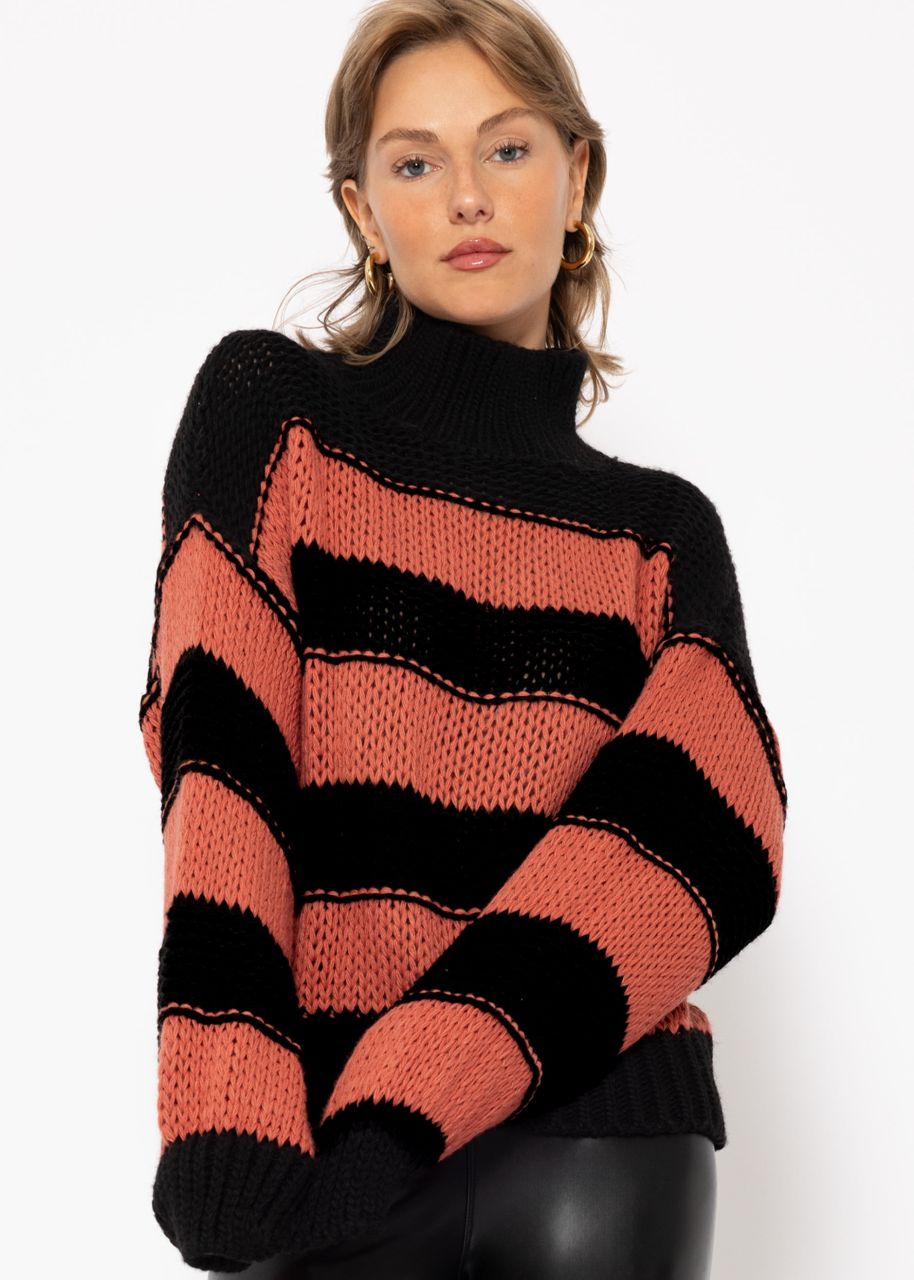 Turtleneck jumper with stripes - black-red-red