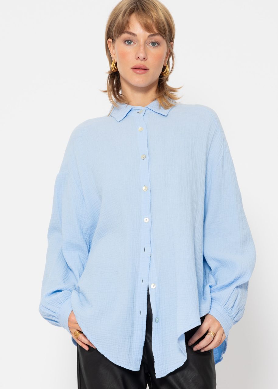 Muslin blouse oversize, short, light blue