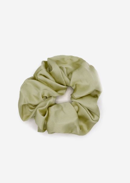 Satin scrunchie, light green
