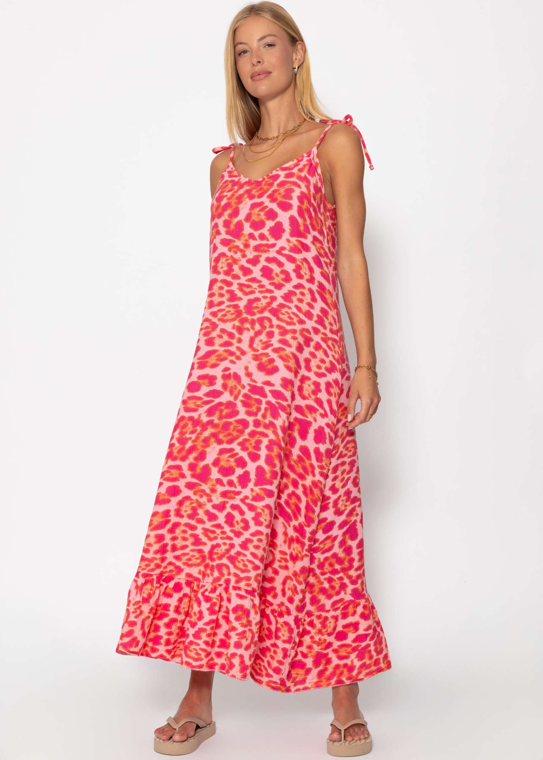 Muslin maxi dress with leo print - pink