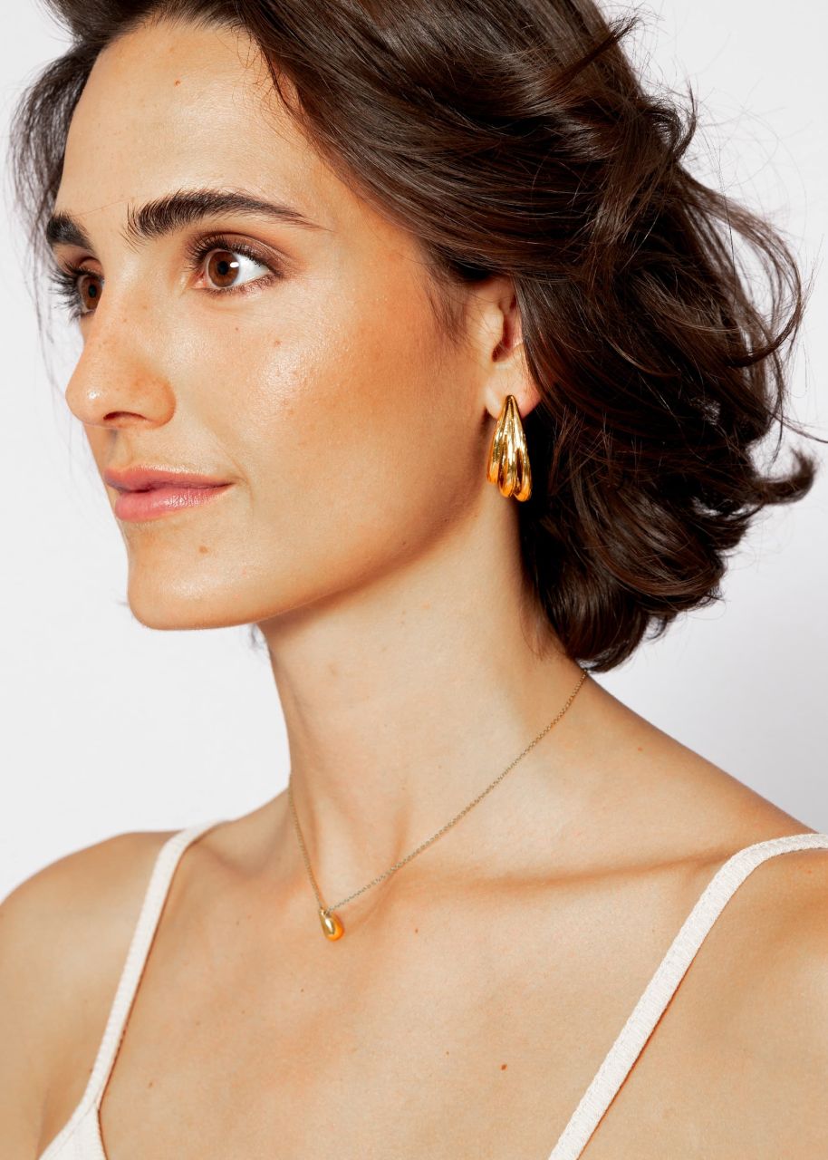 Curved triple hoop earrings - gold