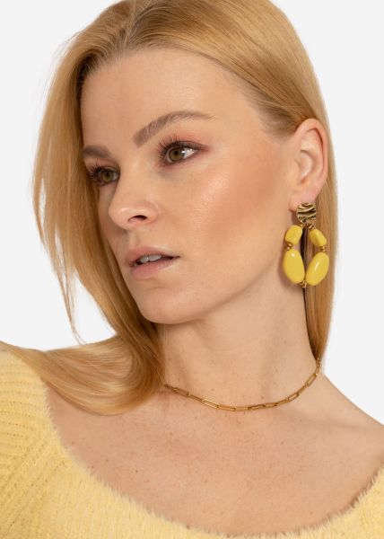 Stud earrings with yellow beads, gold