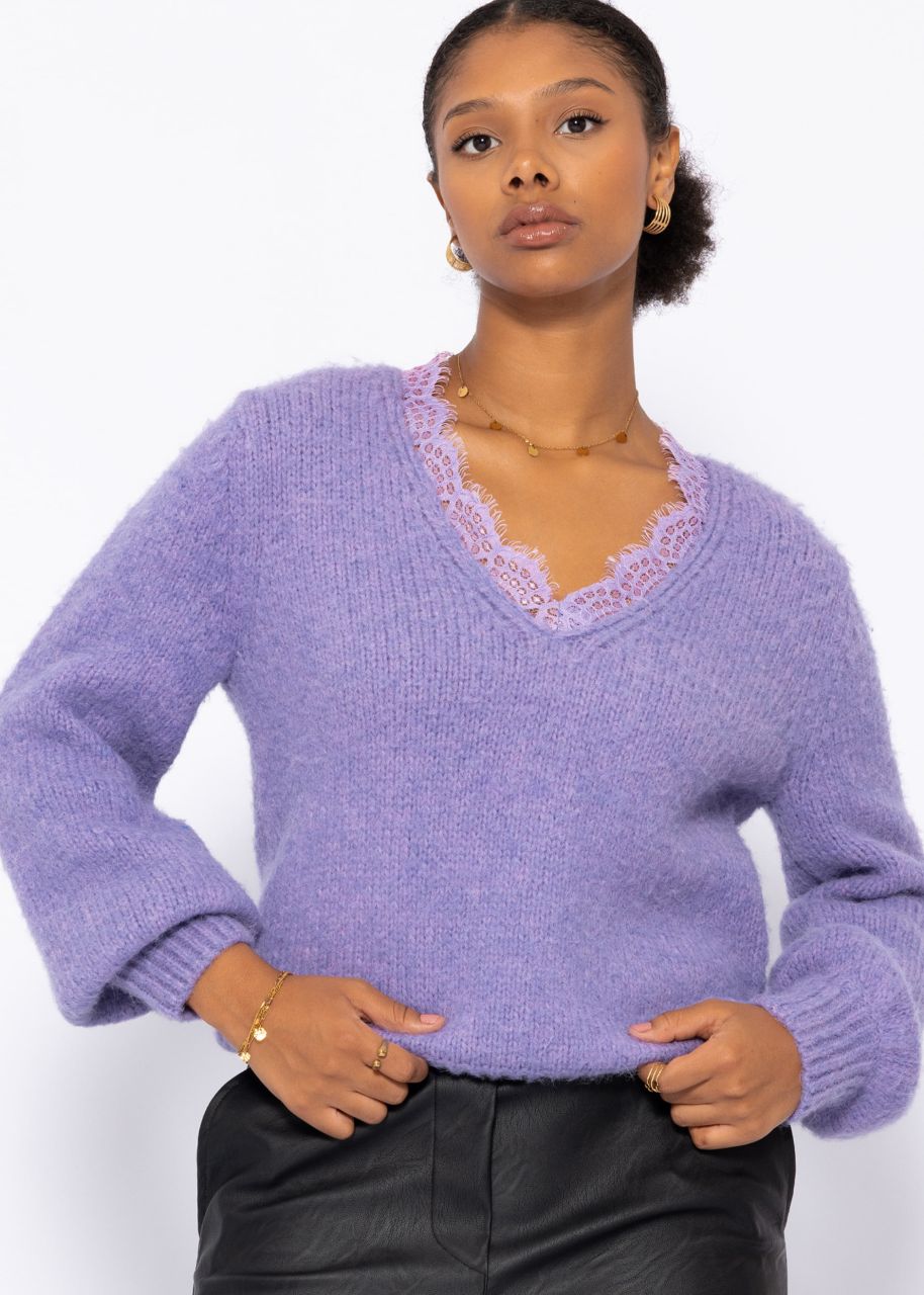 Jumper with lace neckline - purple