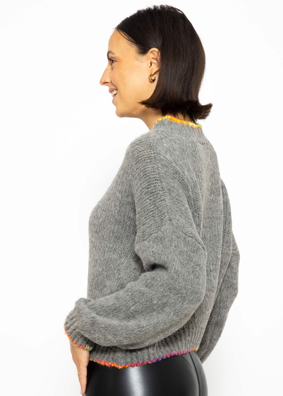 Oversized jumper with colourful accents - grey