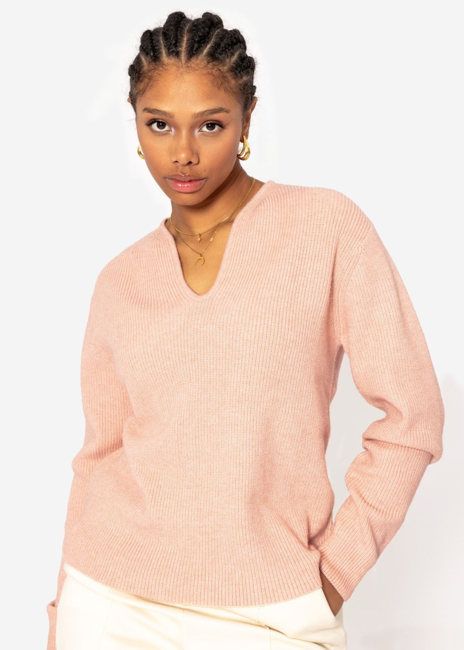 Jumper with accentuated V-neck - dusky pink