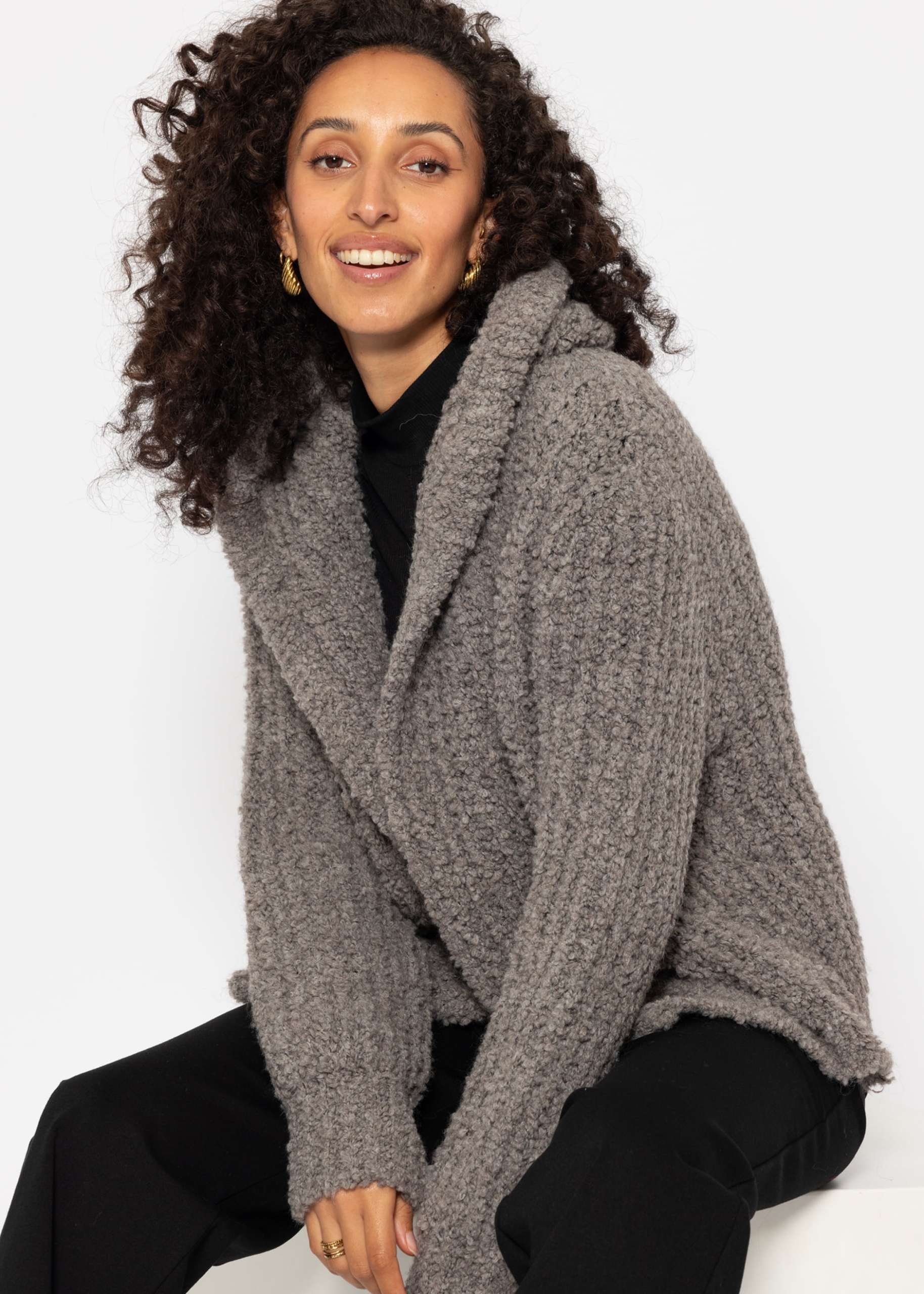 Bouclé cardigan with hoodie - taupe