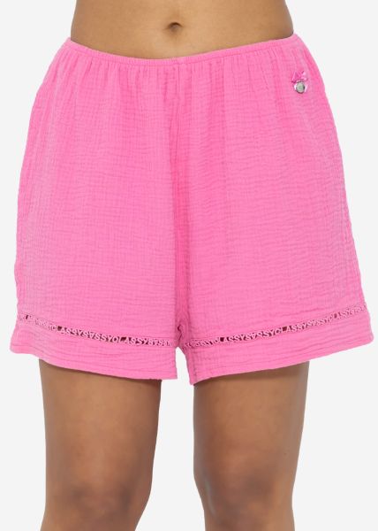 Muslin pyjama shorts with lace trim - pink