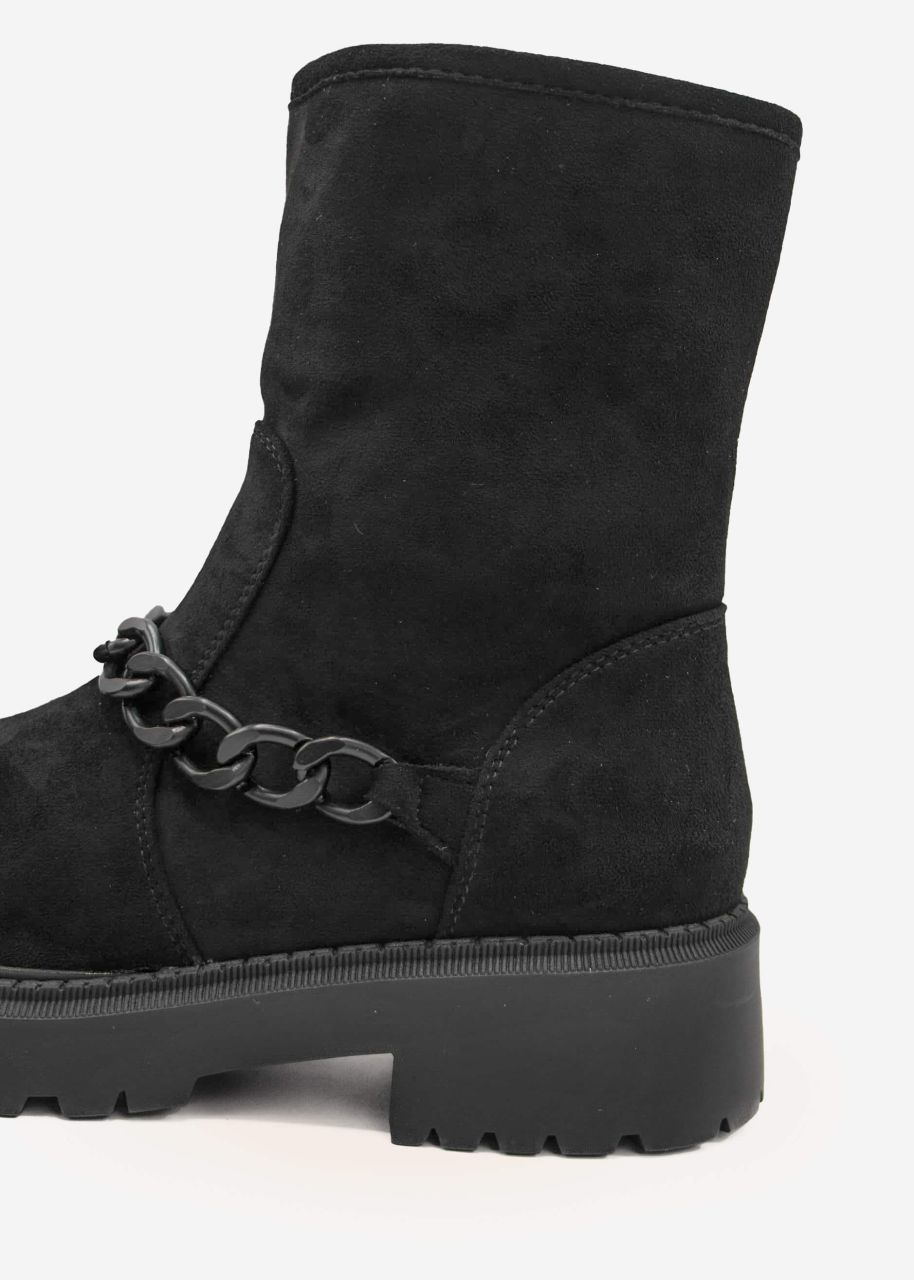 Platform boots with chain, black