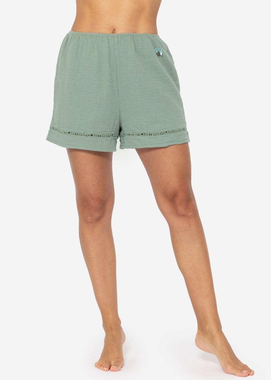 Muslin pyjama shorts with lace trim - sage green