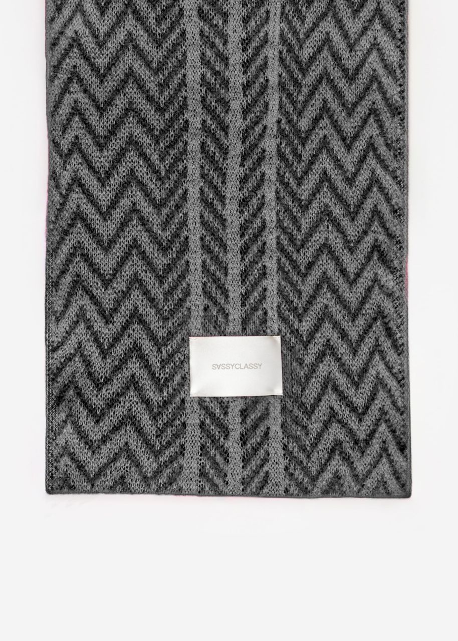 Patterned knitted scarf - black-taupe