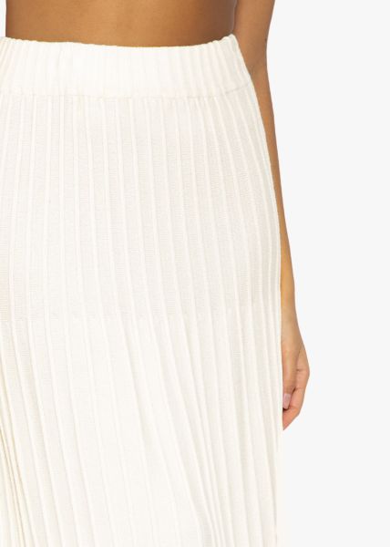 Pleated Maxi Knit Skirt - offwhite