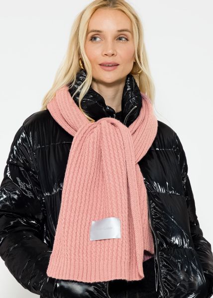 Ribbed knitted scarf - pink