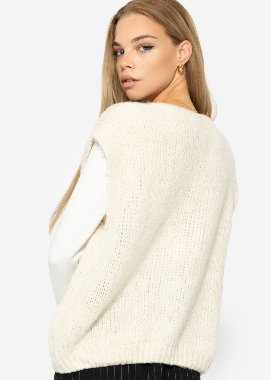 Fluffy, sleeveless knitted waistcoat - offwhite