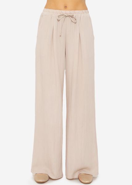 Shimmering casual viscose pants - beige