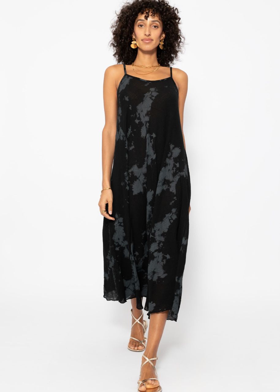 Muslin beach dress with batik print - black