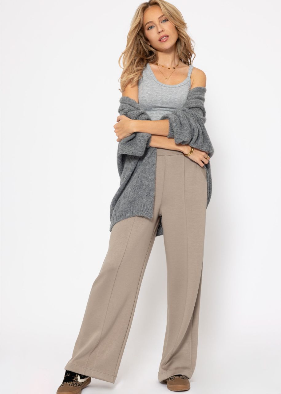 Soft, wide jogging trousers with piping - taupe